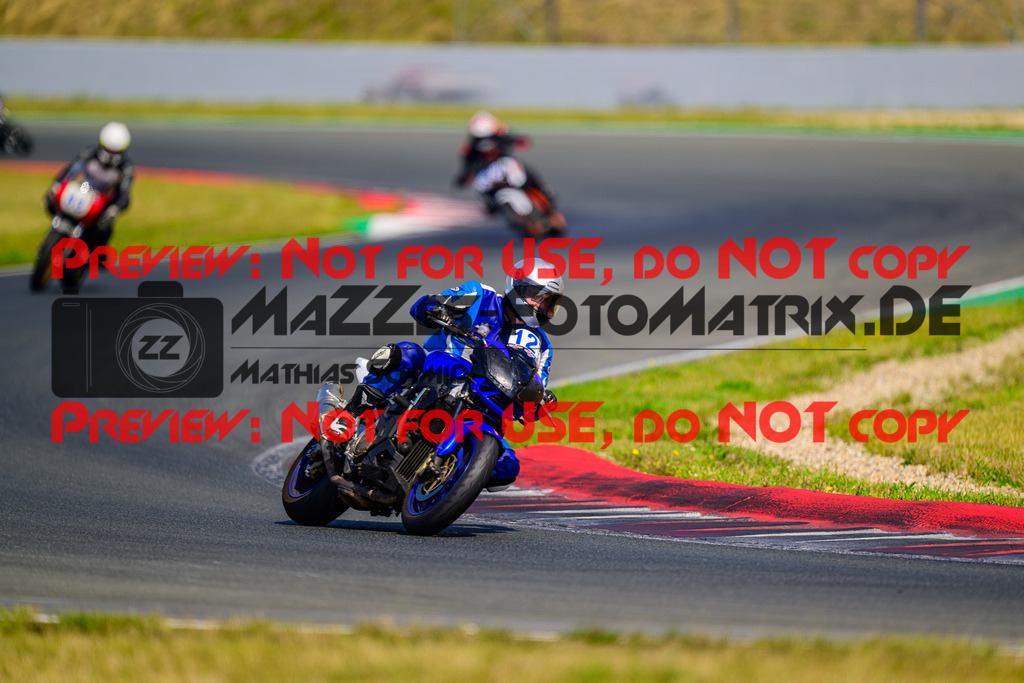 MaZZes_FotoMatrix_240725_6007705_0399 | BLAU