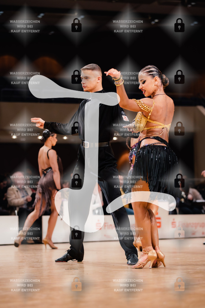 Goldstadtpokal 2025 - WDSF World Open Latin 11th (37) Vlad-Alexandru Visan _ Nicole Sokolow (Schwarz Weiß Club Pforzheim)-2025-01-25-6558 | Webshop for digital downloads and prints of dance sport, event & show photographer Julian Link - Realisiert mit Pictrs.com