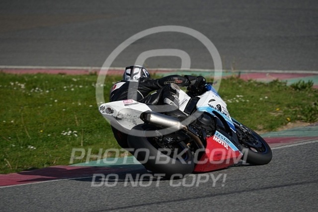 2024_05_13_PBK_16717 | Sportfotografie; SlowMotion; Video; Rennstrecke; Hafeneger; Speer; Racing; RSE; BMW; CBO; Trackday; Motorsportarena; Hockenheimring; Brno; Most; Barcelona; Valencia