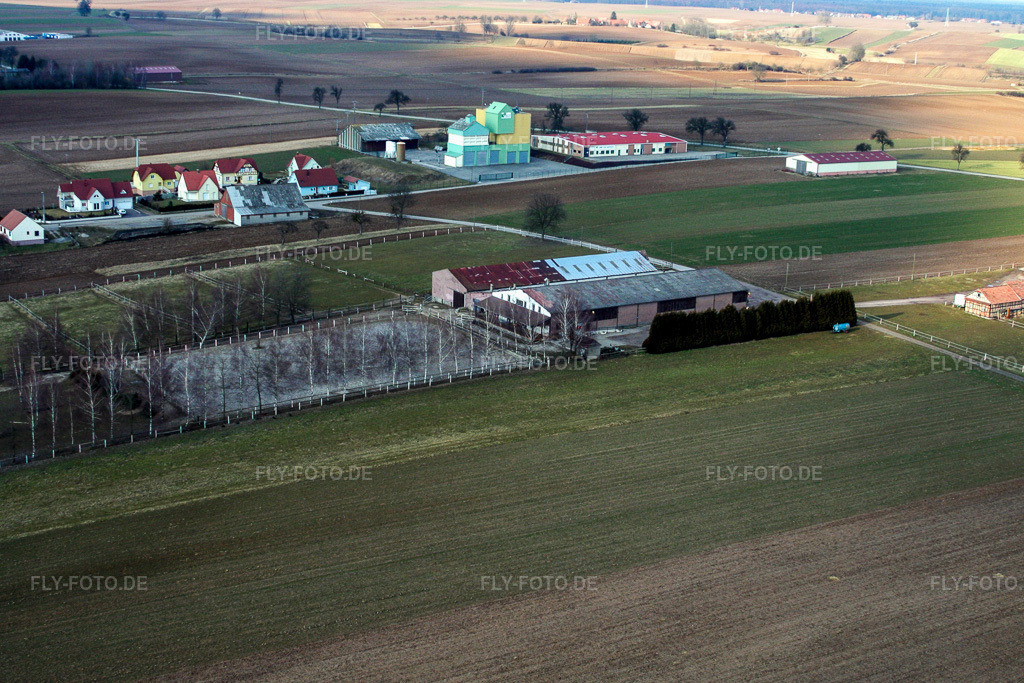 Luftbild: Ranch in Seebach im Bundesland Bas-Rhin in Frankreich. – Foto: IMG_1198.jpg vom 12.03.2006 durch Werner Riehm/FLY-FOTO.de – Auflösung des Originals: 3456 x 2304 px