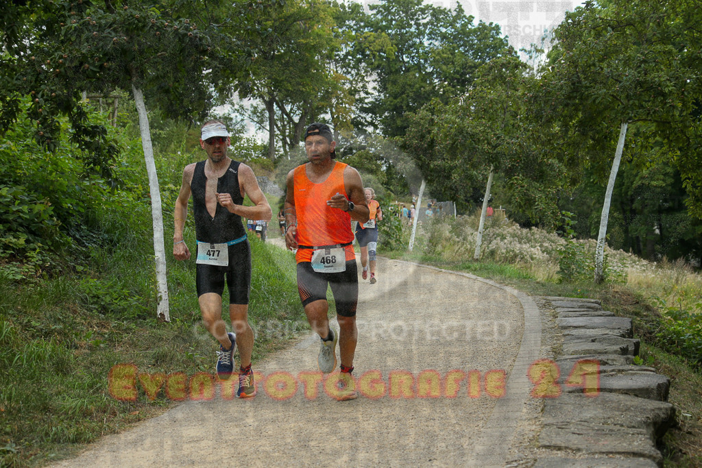 250824_1402_EX1_4714 | Sportfotografie im Rhein-Sieg Kreis, Köln, Bonn, NRW, Rheinland Pfalz, Hessen, etc. Unser Tätigkeitsfeld umfasst den Laufsport vom Volkslauf über den Marathon, Duathlon, Triathon bis zum Ultralauf wie Kölnpfad Ultra oder Schindertrail.