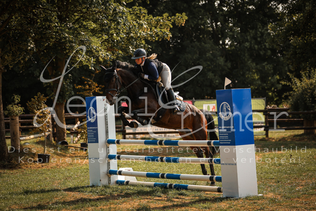 13.FrPfA00117 | Leoni Ertmer Photography - Realisiert mit Pictrs.com