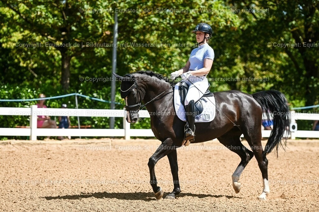 20230715_02_Dressurreiterprüfung Kl.L_0021 | equistock
