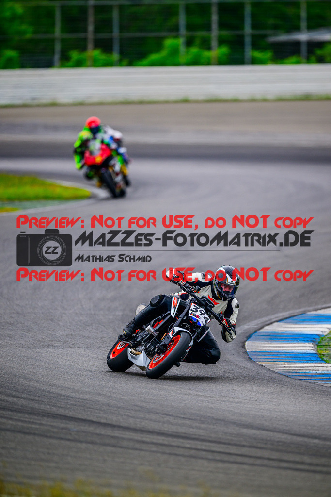 MaZZes_FotoMatrix_240614_6007705_2256 | ROT