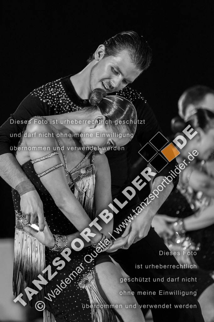 20250504-10460 | Hier finden Sie Tanz Bilder vom Latein und Standard Formationen tanzen. Sportbilder vom Tanzsport. Schöne Fotos und von Weltmeisterschaft, Europameisterschaft, Bundesliga, Regionalliga, Oberliga und Landesliga sowie von GOC Stuttgart, DanceComp, WM Bremen