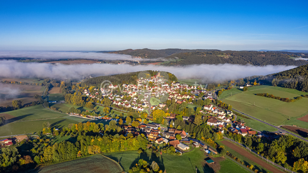 Thonberg | Luftbilder, Drohnenbilder, Oberfranken, Bayern, Kronach, Lichtenfels, Kulmbach, Thüringen, Frankenwald, Thüringerwald - Realisiert mit Pictrs.com