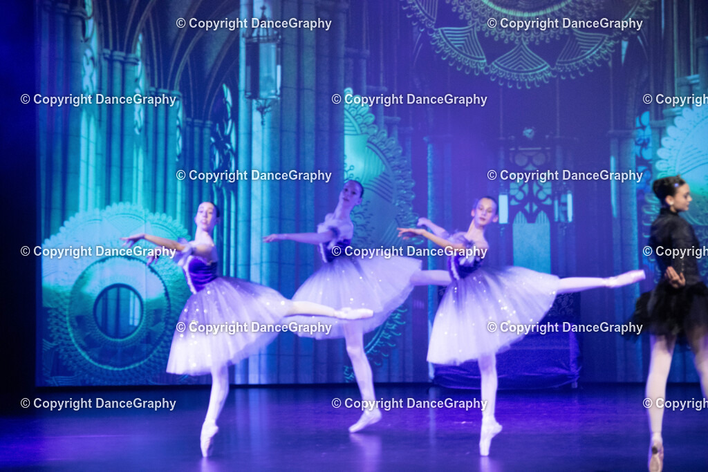 GPHY1623 | DanceGraphy - Realisiert mit Pictrs.com