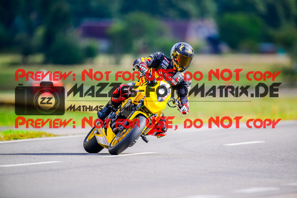 MaZZes_FotoMatrix_240914_6007705_9640 | TWINCUP