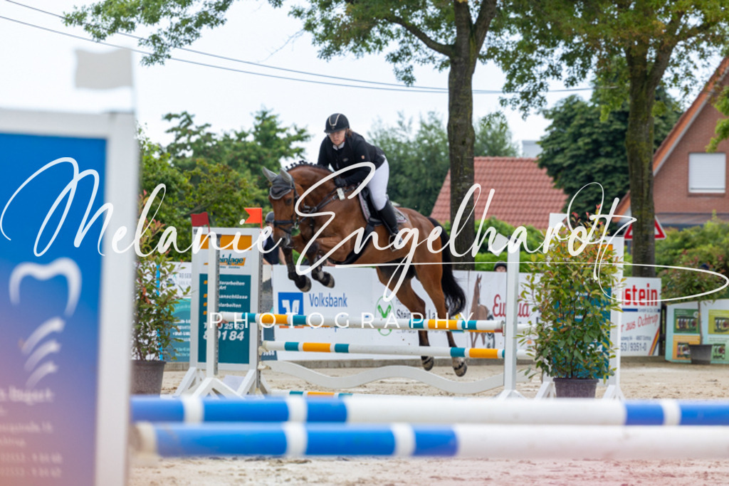 7I8A1790 | melanie-engelhardt-photography - Realisiert mit Pictrs.com