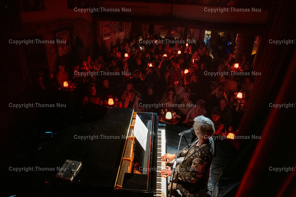 DSC_9356 | ble, Lorsch, Theater Sapperlot, 100.Kultursalon, Moderator Daniel Helfrich,  ,, Bild: Thomas Neu