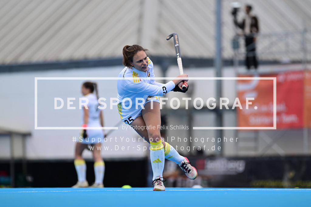 Hockey I Frauen I Saison 2025-2026 I Bundesliga I 18. Spieltag I Harvestehuder THC - UHC Hamburg I 161029 | Der Sportfotograf. - Realisiert mit Pictrs.com