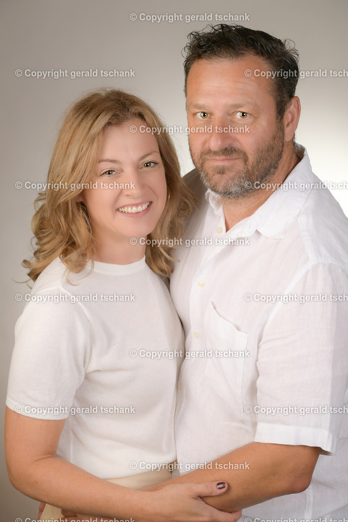 DSC_2036 | Wählen Sie hier bitte Ihr bestes Foto aus, mit diesem Bild wird Ihr Set produziert. Sollten Sie kein Bild wählen oder mehrere suchen wir das Beste aus!