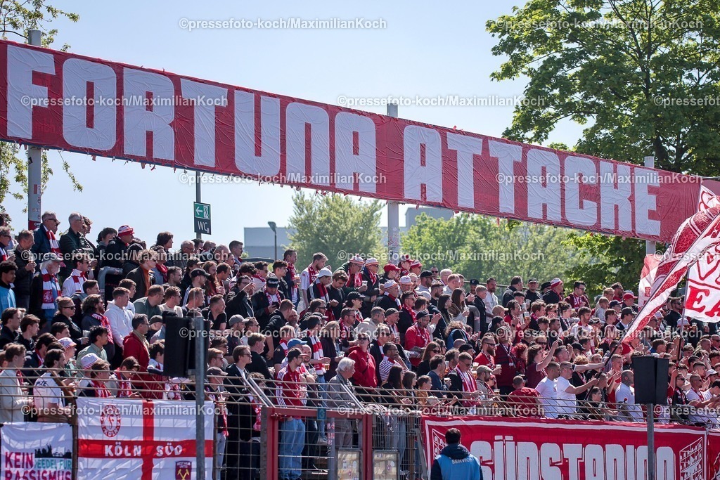 xSEFx25042601019 | 25.04.2026, xsefx, Fußball, RL West, Fortuna Köln - SC Wiedenbrück, 31. Spieltag, Südstadion, Saison 2025 2026: Fortuna Attacke Banner DFB regulations prohibit any use of photographs as image sequences and or quasi-video. Photo: xSabinexEffgenxPressefotoKochx