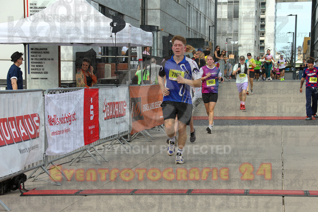 250920_1332_EX1_5363 | Sportfotografie im Rhein-Sieg Kreis, Köln, Bonn, NRW, Rheinland Pfalz, Hessen, etc. Unser Tätigkeitsfeld umfasst den Laufsport vom Volkslauf über den Marathon, Duathlon, Triathon bis zum Ultralauf wie Kölnpfad Ultra oder Schindertrail.