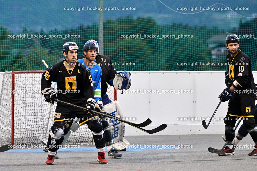 ASKÖ Hockey Villach vs. VAS Ballhockey  | #66 Hintermann Daniel VAS Villach, #19 WIELTSCHNIG Luca ASKÖ Villach Hockey, #10 Falkner Marco VAS Villach, ASKÖ Hockey Villach vs. VAS Ballhockey , ASKÖ Hockey Villach vs. VAS Ballhockey  am 06.07.2025 in Villach (Alpen Arena ), Austria, (Photo by Bernd Stefan)