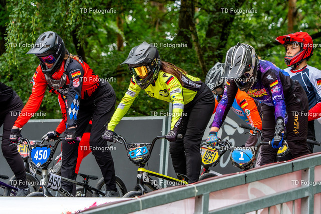 BayBMX2026-06212 | Fotogalerie von Thomas Dettweiler mit Eventbildern und lizenzfreien Fotos. Perfekt als Wandbild, für Büro, Website oder private Nutzung. - Realisiert mit Pictrs.com