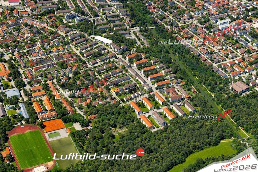 Die Luftaufnahme Waldram - Wolfratshausen wurde 2022 vom Flugzeug aus (keine Drohne) erstellt. Hohe Auflösung -für große Poster und Wandbilder geeignet - Garantiert!