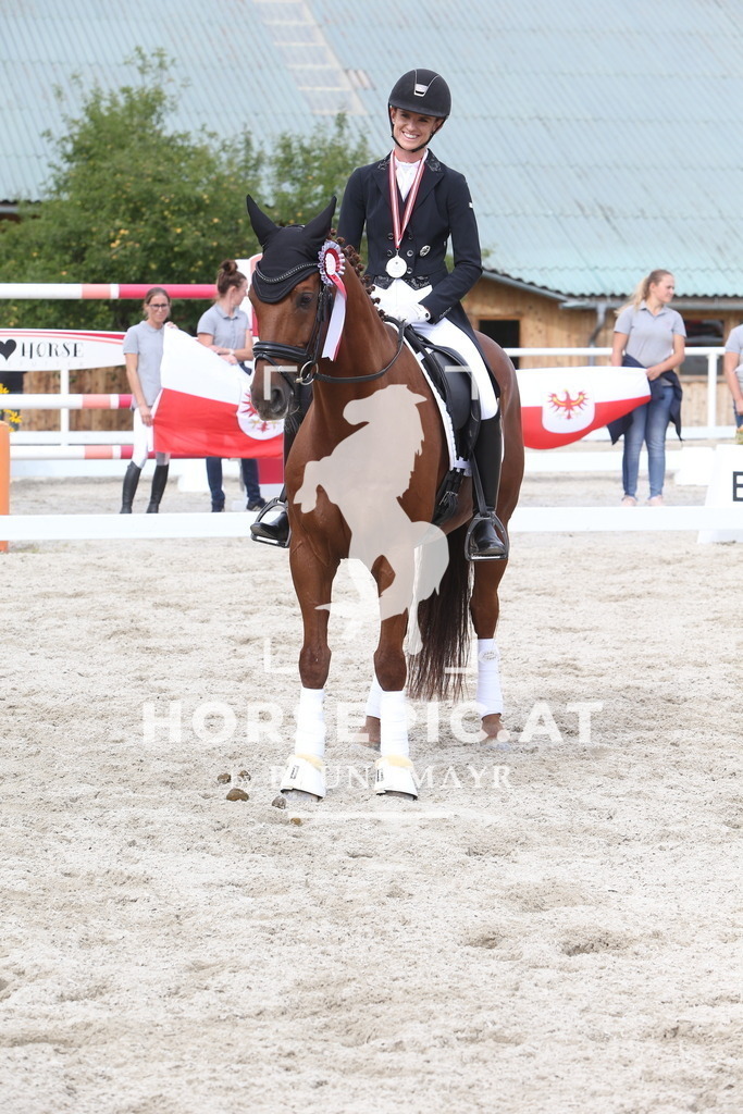 DL2Q4362 | Willkommen bei Brunnmayr - Design & Fotografie – Ihrem Spezialisten für Reitturniere und Pferdeveranstaltungen in Oberösterreich, Salzburg und Bayern! Seit über 17 Jahren sind wir leidenschaftlich dabei.