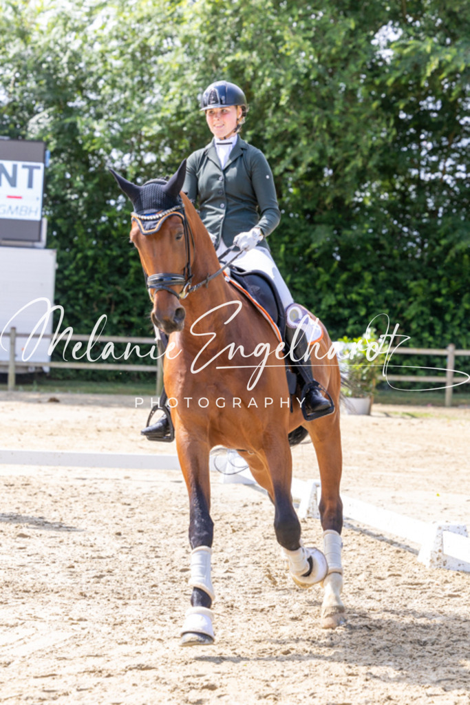 7I8A4585 | melanie-engelhardt-photography - Realisiert mit Pictrs.com