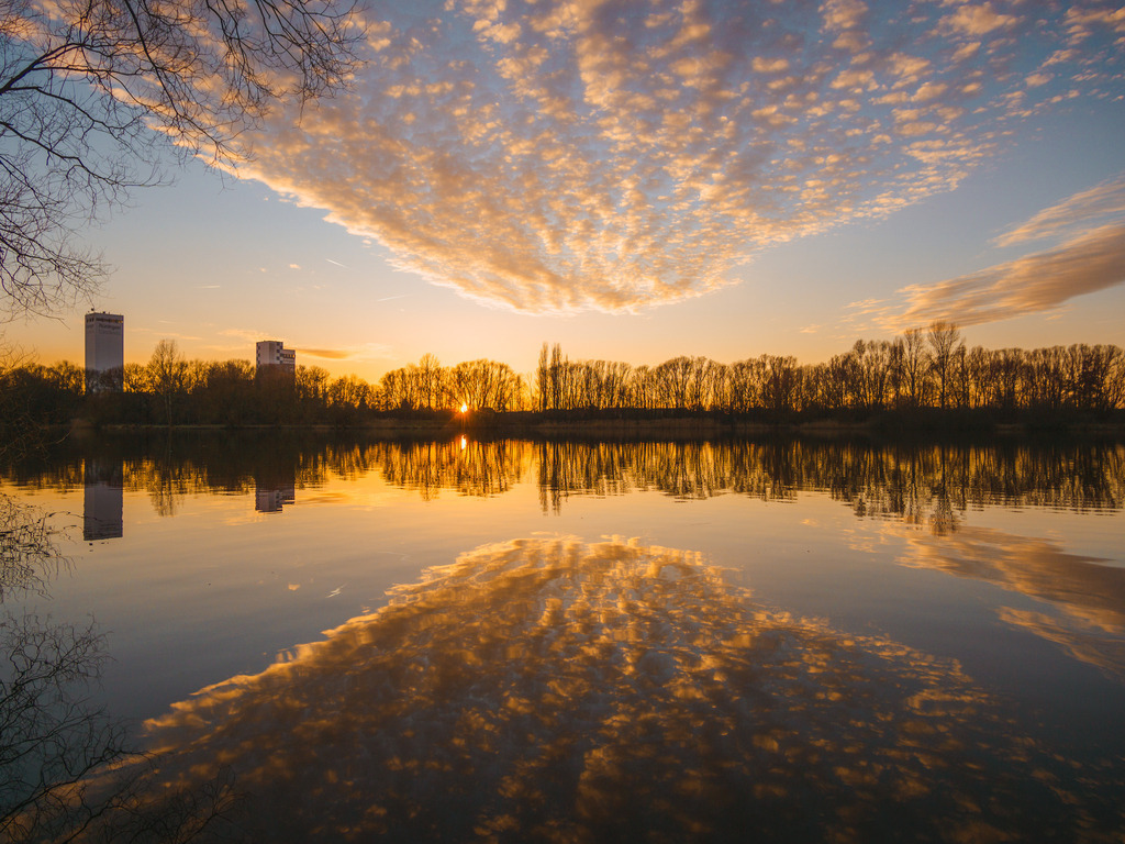 Südsee | Entdecke exklusive Fotokunst aus Braunschweig: Bildband, Leinwände, Postkarten, Kalender, digitale Downloads & Bildlizenzen. Jetzt im offiziellen Beautiful Braunschweig Shop! - Realisiert mit Pictrs.com