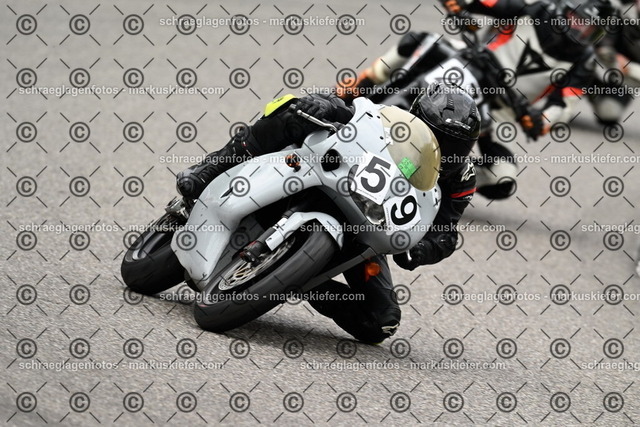 25bt02-1139 | markuskiefer.com - Realisiert mit Pictrs.com