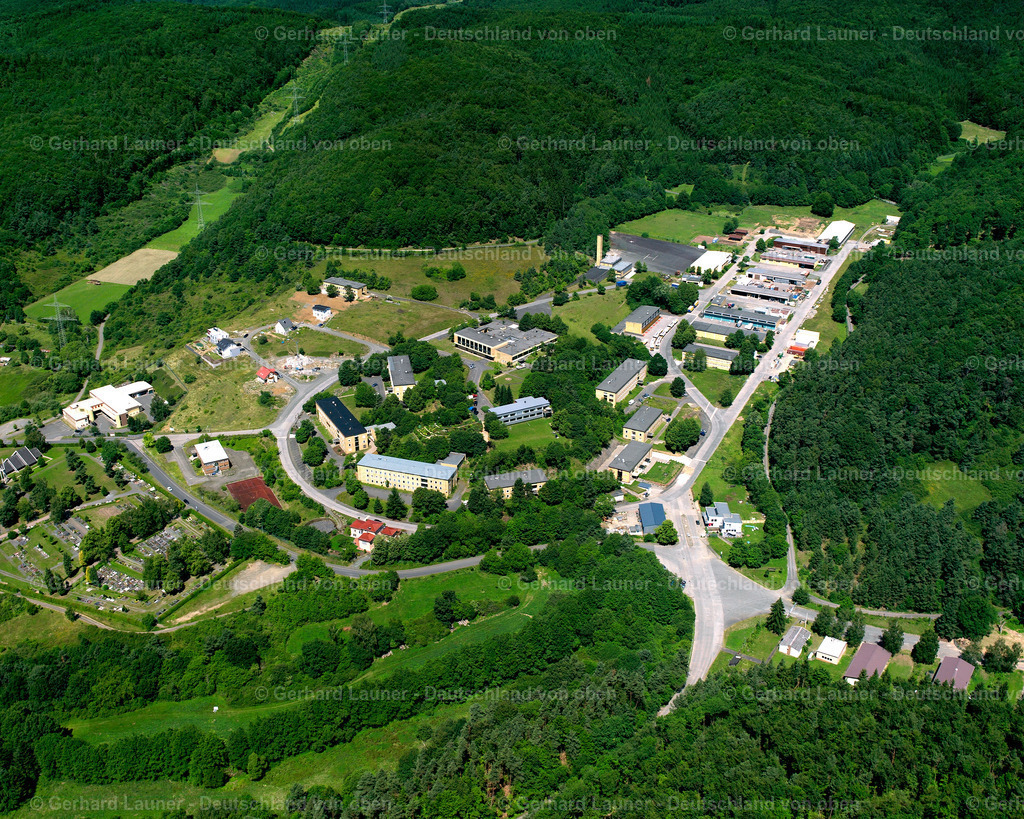 2610610 | SEELBACH 06.09.2006 Industrie- und Gewerbegebiet  in Seelbach im Bundesland Hessen, Deutschland // Industrial and commercial area  in Seelbach in the state Hesse, Germany Foto: Gerhard Launer