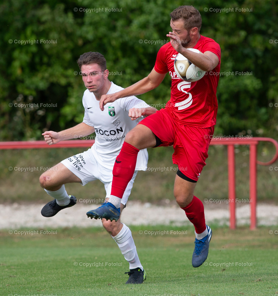 A_LUI_120822_15 | SPORT,FUSSBALL,LT1 OOE LIGA ASKOE OEDT-UNION PROCON DIETACH 12.08.2022 IM BILD: MARTIN GARSEGGER  (OEDT) UND KEVIN BRANDNER (DIETACH) FOTO:FOTOLUI