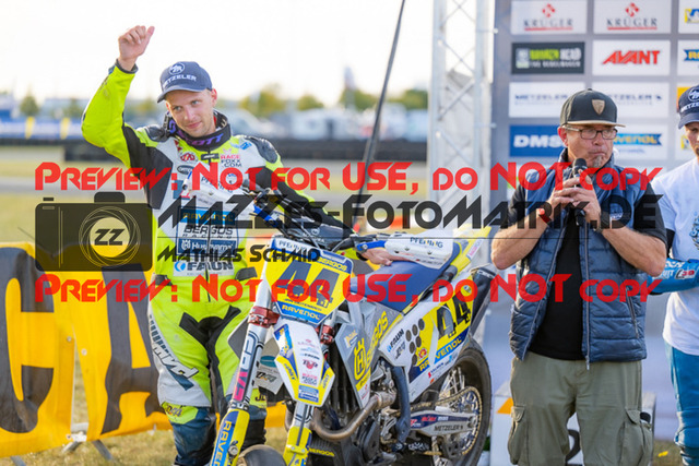 MaZZes_FotoMatrix_231001_0609 | S1