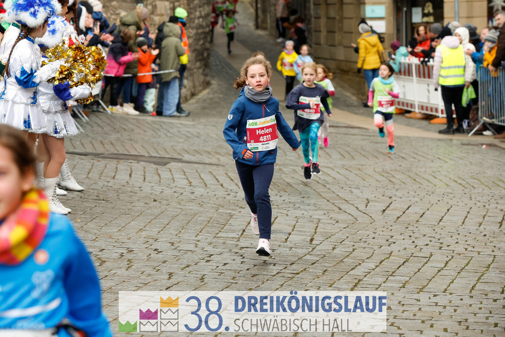 400m AOK Junior Cup | 3 Koenigslauf 2024 400m AOK Junior Cup - Realisiert mit Pictrs.com