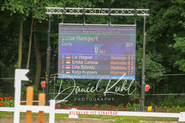 DKP44722 | Turniersportfotografie; Pferdefotografie; Dressurfotografie