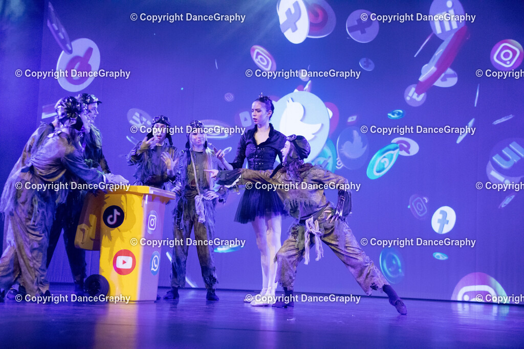 GPHY3455 | DanceGraphy - Realisiert mit Pictrs.com