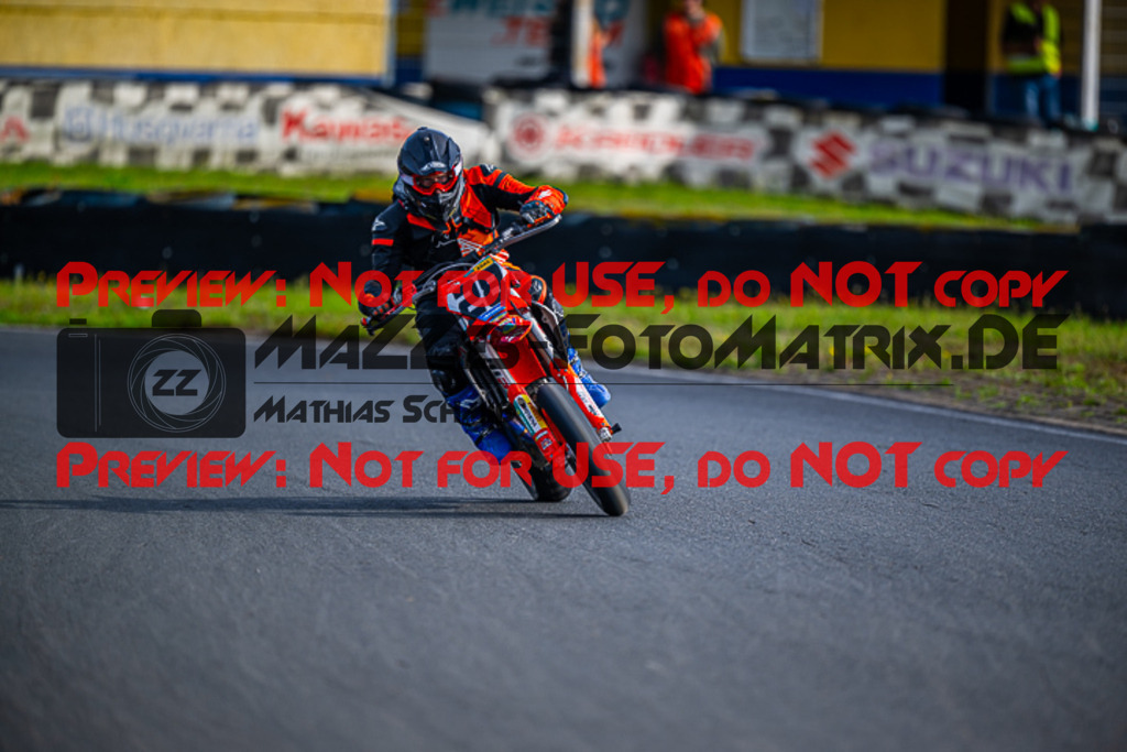 MaZZes_FotoMatrix_230813_2469 | S4