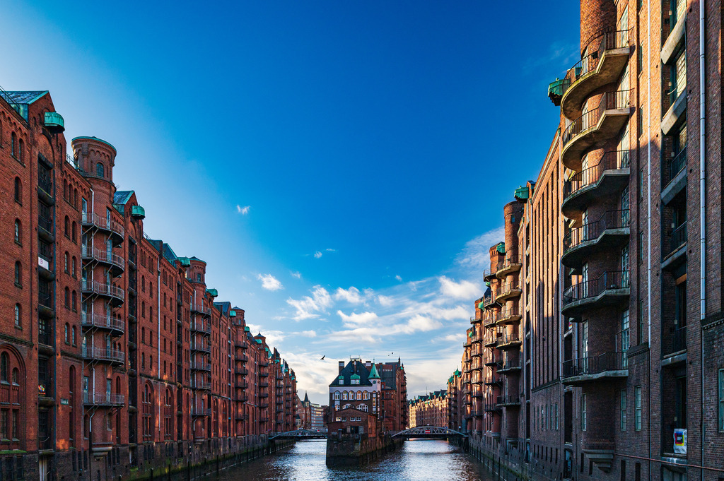 2023_01_15_HH-SPEICHSTADT+HAFENCITY_MCP6487 | Hochwertig gedruckte Fotografien für die Wand, als Kalender und zum Verschenken. Hamburg & Norddeutschland und überall wo ich mit der Kamera unterwegs war.