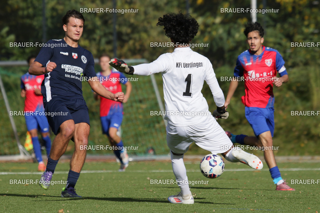 02.11.2025: A-Jugend-Niederrheinliga KFC Uerdingen - RSV Ratingen | Krefeld, Deutschland, 02.11.2025: Milan Soosaipillai (KFC Uerdingen) in Aktion während des A-Jugend Niederrheinliga Spiels zwischen KFC Uerdingen  - RSV Ratingen am 02.11. 2025 am Löschenhofweg in Krefeld, Deutschland. (Foto Ralph Görtz / Brauer-Fotoagentur)