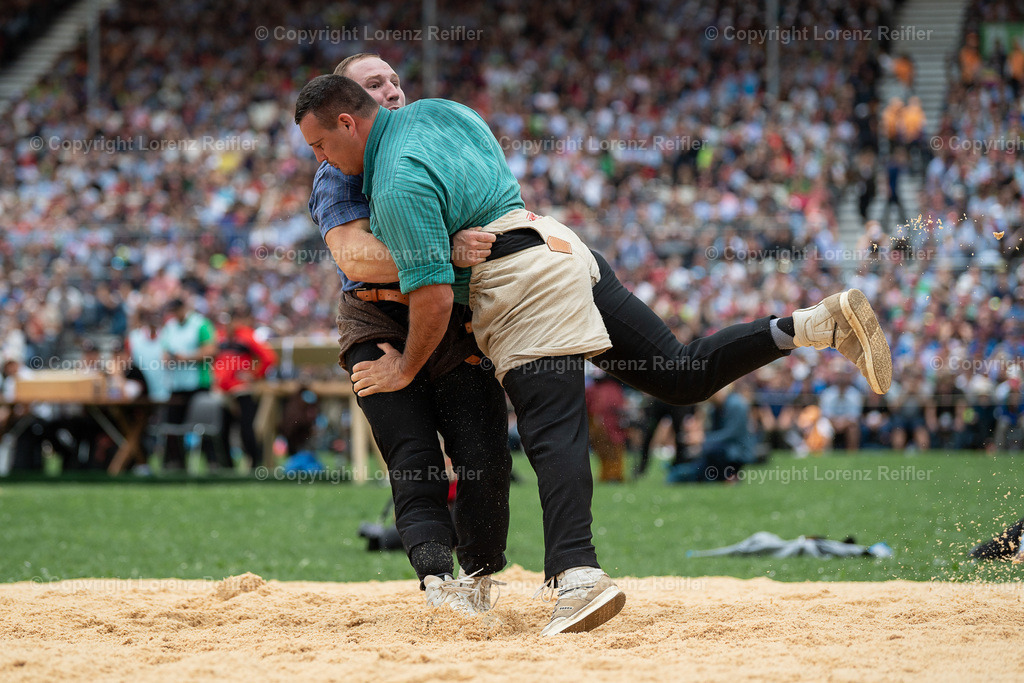 Schwingen -  ESAF Samstag 2025 | Mollis, 30.8.25, Schwingen - ESAF Samstag.Strebel Joel (r, Aristau), Wicki Joel (l, Sörenberg)