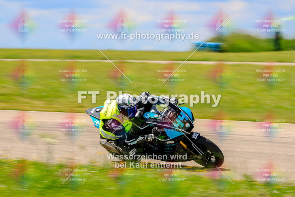 MotoTeam-0506 | Hier findet Ihr Bilder von Touristenfahrten auf der Nürburgring Nordschleife oder von anderen Veranstaltungen die ich besucht habe. Viel Spass beim Durch Schauen 