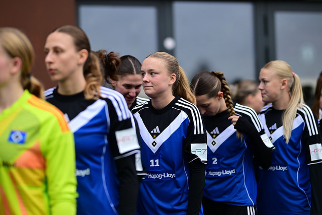 Fußball I Frauen I Saison 2025-2026 I Regionalliga Nord I 10. Spieltag I FC St. Pauli - Hamburger SV U20 I 13823 | Der Sportfotograf. - Realisiert mit Pictrs.com