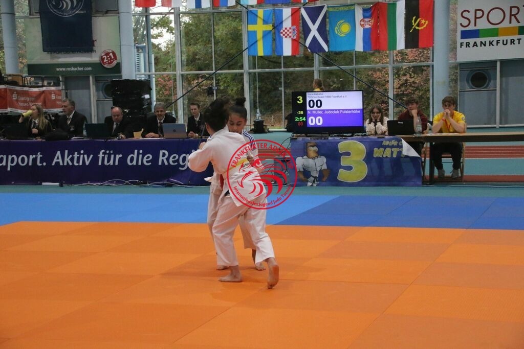 MSY-2022-10-29-7718 | Fotos vom Adler Cup - Pictures from Adler Cup

Hier findet Ihr alle Eindrücke und großen Momente der Adler Cup Wochenenden. Here you will find all impressions and great moments of the Adler Cup weekends. - Realisiert mit Pictrs.com