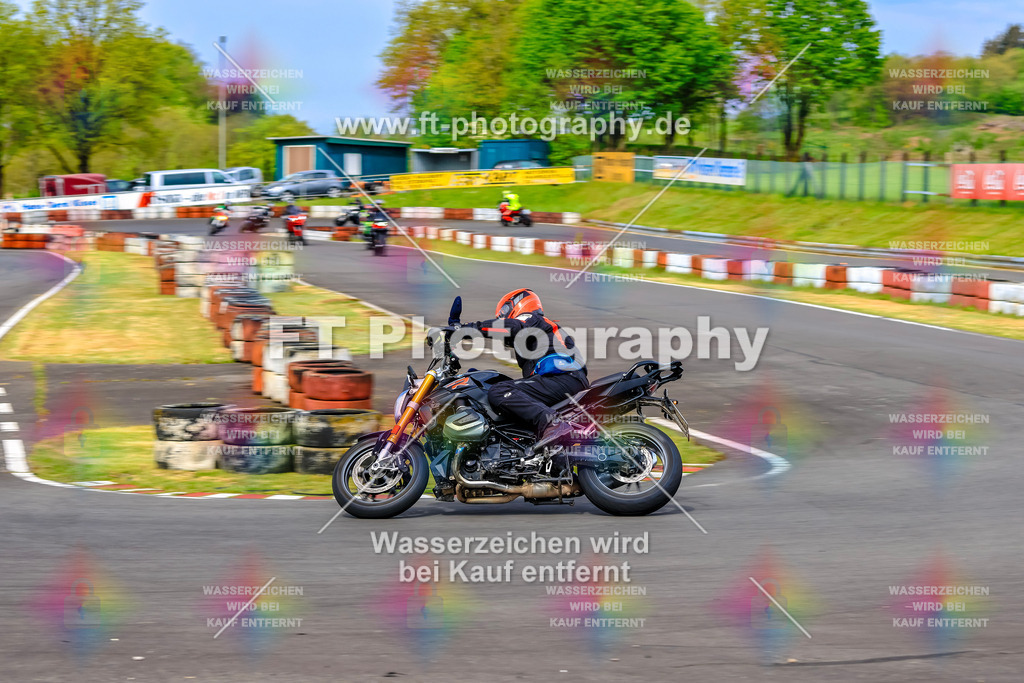 _OTO3375 | Hier findet Ihr Bilder von Touristenfahrten auf der Nürburgring Nordschleife oder von anderen Veranstaltungen die ich besucht habe. Viel Spass beim Durch Schauen 