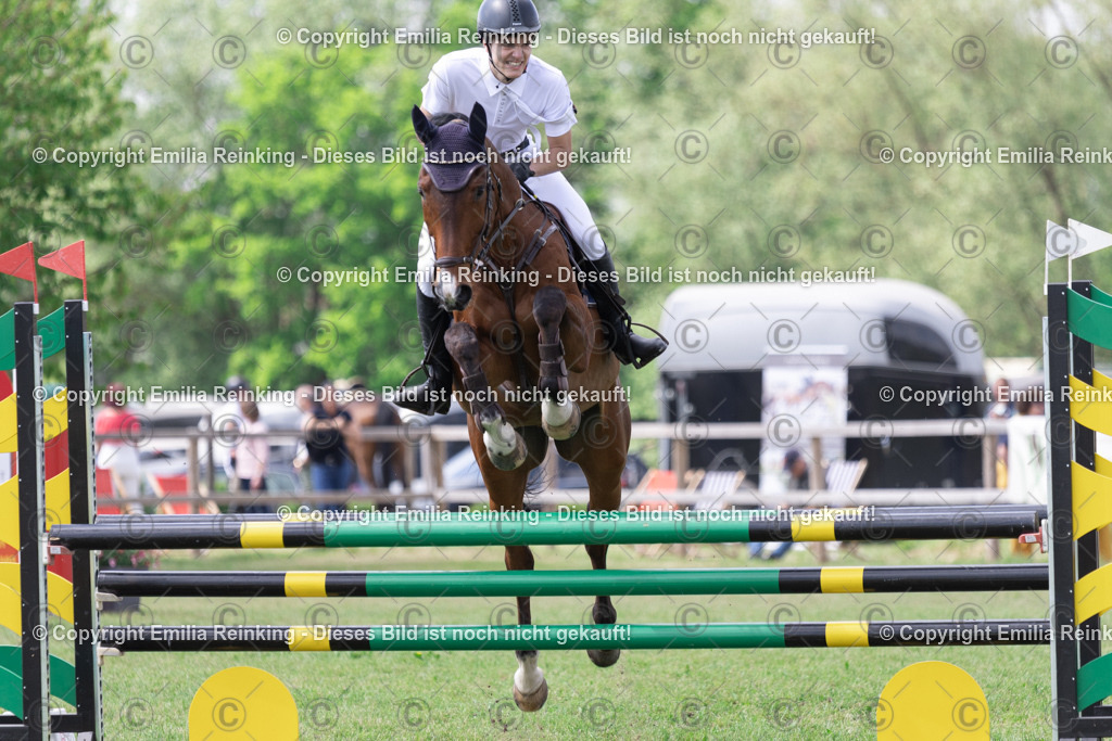 CL5A3210 | Emilia Reinking Fotografie - Realisiert mit Pictrs.com