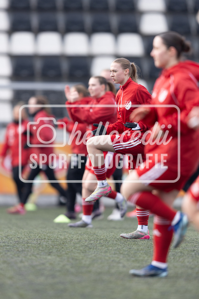 Fußball I Frauen I Saison 2025-2026 I Testspiel I FSV Gütersloh - SpVg Aurich-02 | realhellocedii - Realisiert mit Pictrs.com