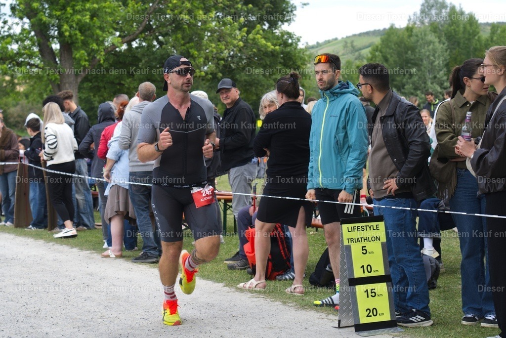 triathlon_wuerzburg_l_2026_06_14-640 | Shop für Fotos von Sportevents z.B. Obstacle Course Racing, OCR, Triathlon, Trail Run und MTB - Realisiert mit Pictrs.com