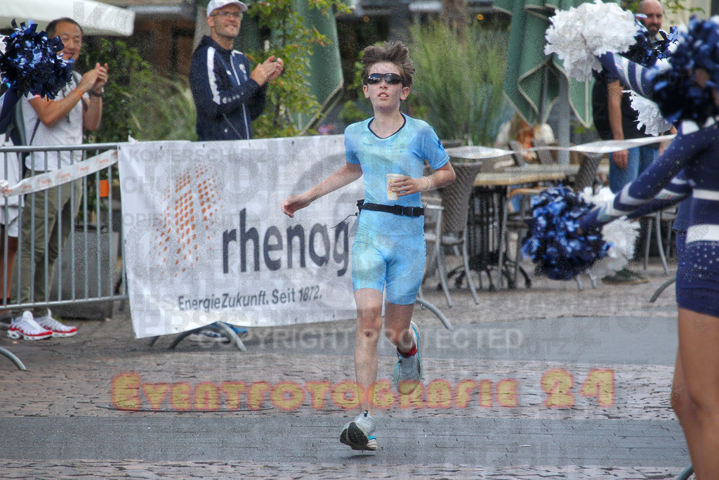 250824_1156_EV4_9116 | Sportfotografie im Rhein-Sieg Kreis, Köln, Bonn, NRW, Rheinland Pfalz, Hessen, etc. Unser Tätigkeitsfeld umfasst den Laufsport vom Volkslauf über den Marathon, Duathlon, Triathon bis zum Ultralauf wie Kölnpfad Ultra oder Schindertrail.