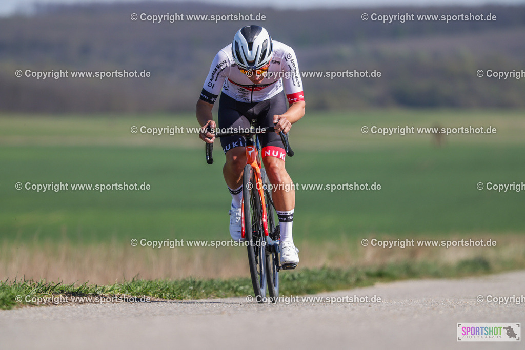 368A3439 | Neusiedlersee Radmarathon 2026@sportshot_your_pictrs #yourpictures#roadtowm2029 #nrm #neusiedlerseeradmarathon #neusiedlersee #neusiedlerseetourismus #burgenland #mörbisch #nrm26 #burgenlandtourismus #voglundco #poweredbyburgenlandtourismus #radsport #rad #marathon #ucigranfondo #visitburgenland #ucigranfondoworldseries