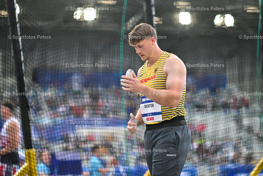 KP1_7822_1 | 21.07.2025, xkaix, Leichtathletik, FISU World University Games 2025 v.l. Steven Richter (Deutschland) - Realisiert mit Pictrs.com