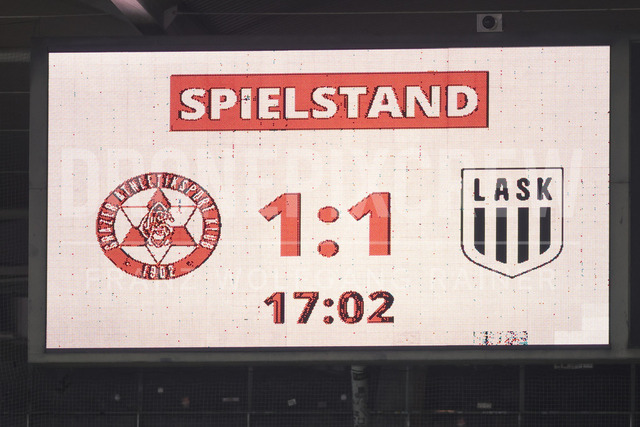 Austrian Bundesliga: Grazer AK 1902 vs LASK | GRAZ, AUSTRIA, 13.DEC.25 - SOCCER - ADMIRAL Bundesliga, Grazer AK 1902 vs LASK. The image shows info screen game score.