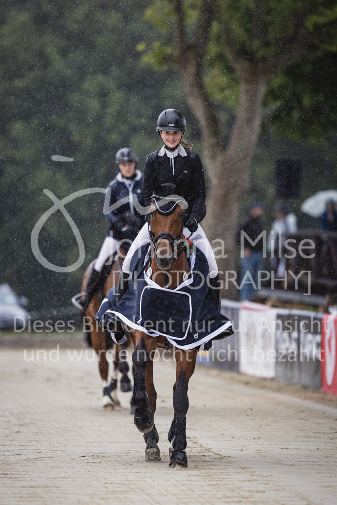 230727_BHO_Stil-L2-299 | Deine schönsten Turniermomente als professionelle Fotos! Entdecke hochwertige Pferdesport-Fotografie im Online-Shop. Jetzt Fotos finden & bestellen!