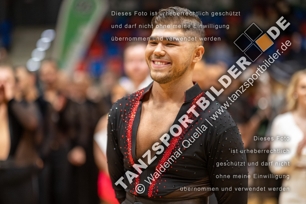 20260328-04084 | Hier finden Sie Tanz Bilder vom Latein und Standard Formationen tanzen. Sportbilder vom Tanzsport. Schöne Fotos und von Weltmeisterschaft, Europameisterschaft, Bundesliga, Regionalliga, Oberliga und Landesliga sowie von GOC Stuttgart, DanceComp, WM Bremen