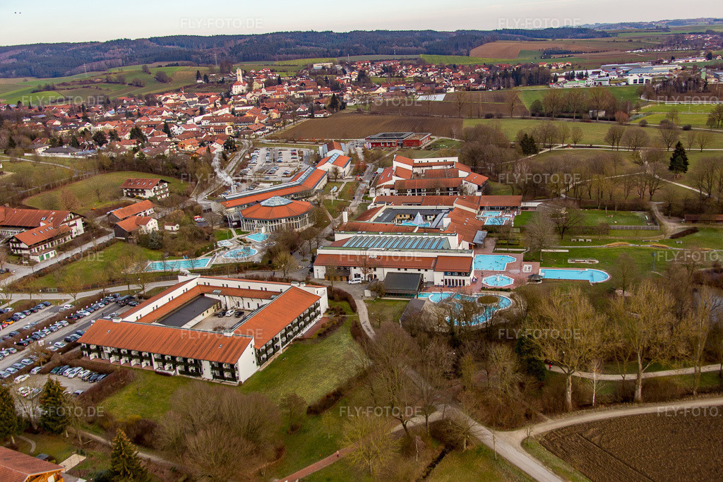 Luftbild: Rottal-Therme im Ortsteil Aunham in Bad Birnbach im Bundesland Bayern in Deutschland. Foto: IMG_085548.jpg vom 31.12.2015 durch Werner Riehm/FLY-FOTO.de