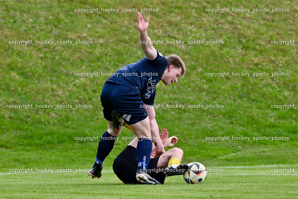 FC Faakersee vs. FC Dölsach | #25 Niclas Christian Brandner FC Dölsach, #11 Fabian Rauscher FC Faakersee, FC Faakersee vs. FC Dölsach, FC Faakersee vs. FC Dölsach am 20.04.2025 in Finkenstein (Sportplatz Finkenstein), Austria, (Photo by Bernd Stefan)